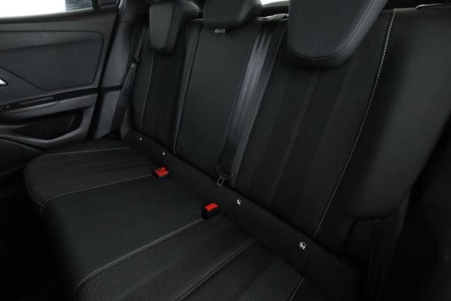 Opel Mokka image 1