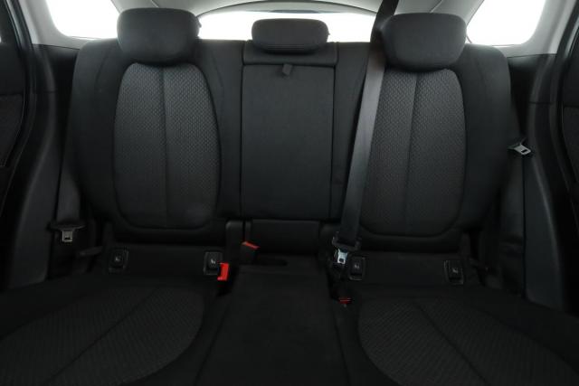 Bmw X1 image 6