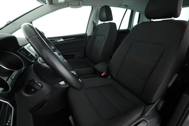 Volkswagen Golf Sportsvan image 7