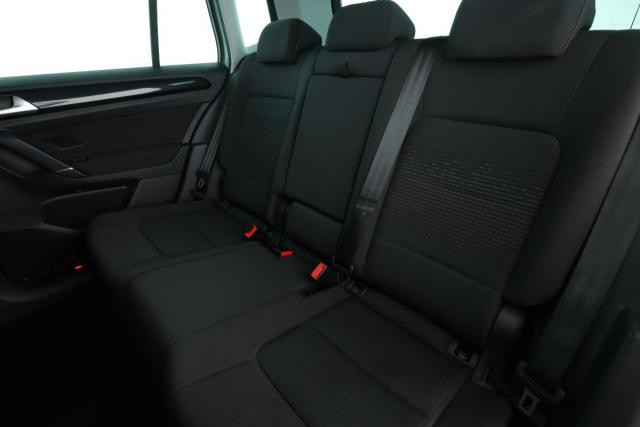 Volkswagen Golf Sportsvan image 1