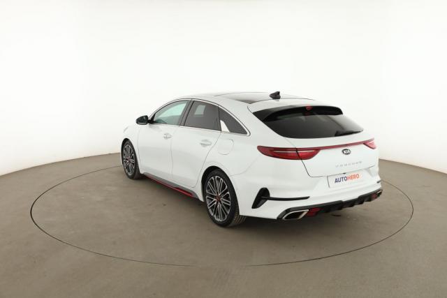 Kia Proceed image 2