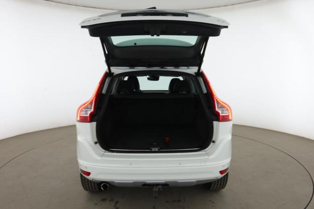 Volvo Xc60 image 2