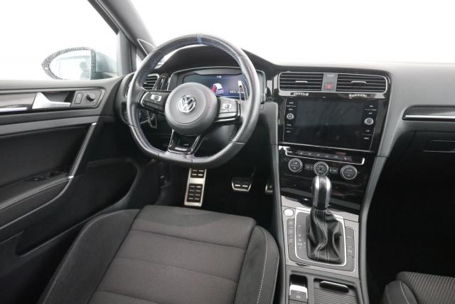 Volkswagen Golf image 7