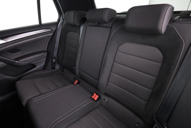 Volkswagen Golf image 6