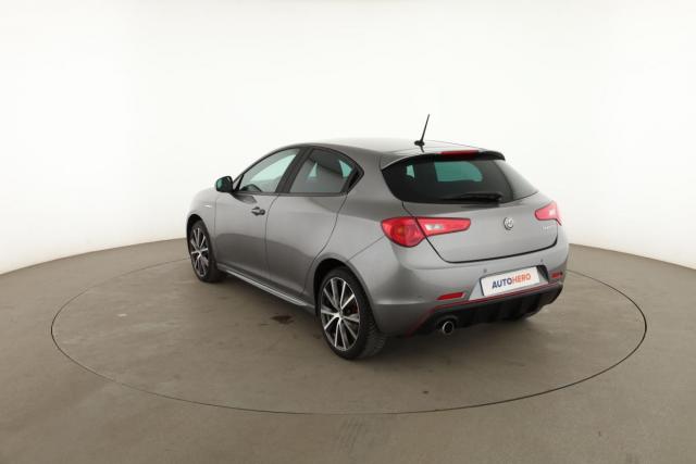 Alfa Romeo Giulietta image 7