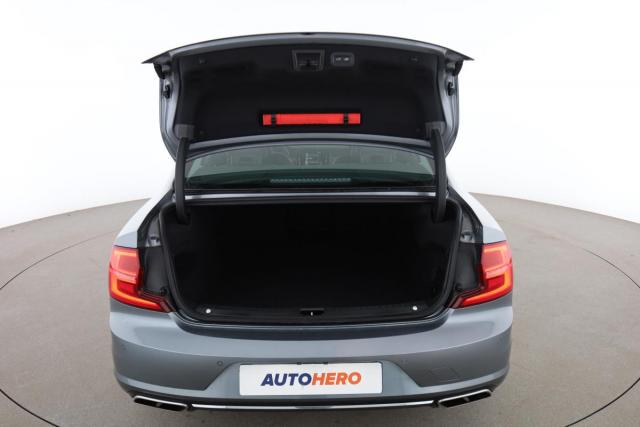 Volvo S90 image 8