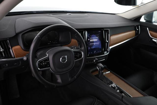 Volvo S90 image 1