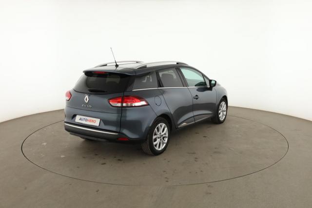 Renault Clio Estate image 8