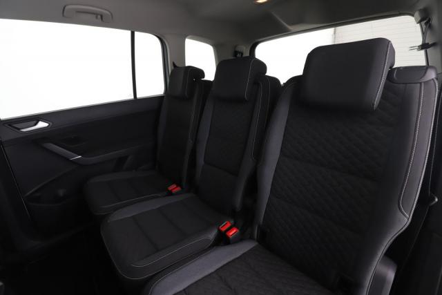 Volkswagen Touran image 9