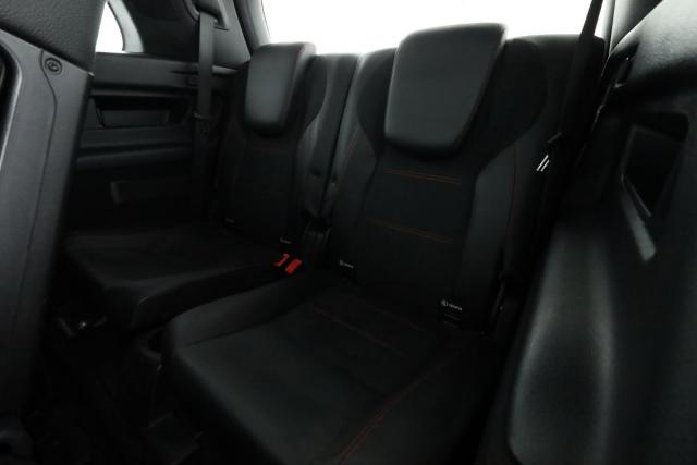 Mercedes Benz Glb image 9