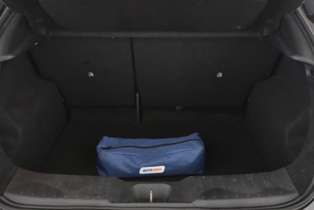 Nissan Juke image 8