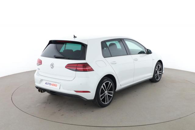 Volkswagen Golf image 1