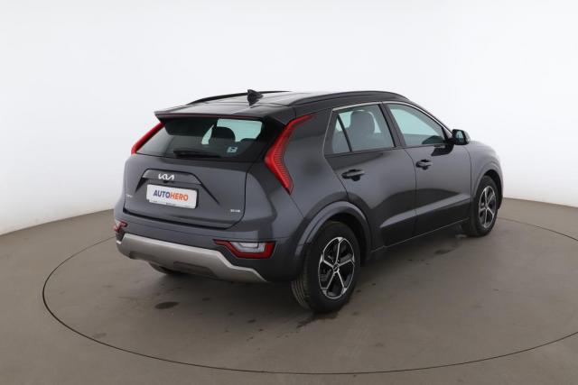Kia Niro image 2