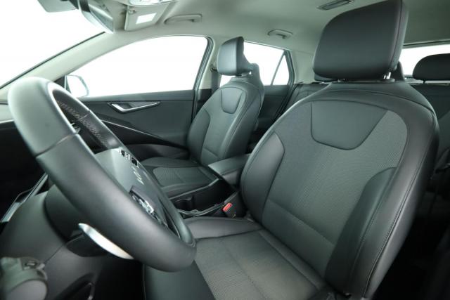 Kia Niro image 7