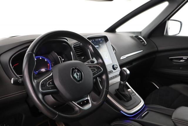 Renault Grand Scénic image 2