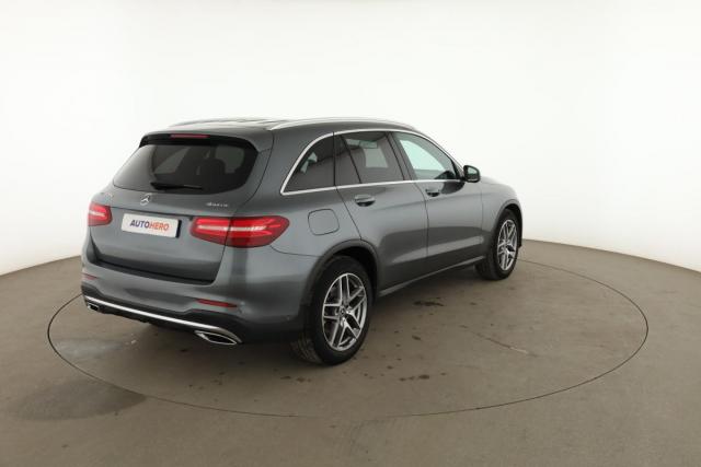 Mercedes Benz Glc image 8