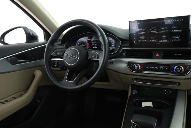 Audi A4 image 2