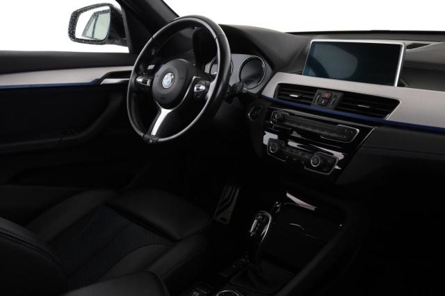 Bmw X1 image 2