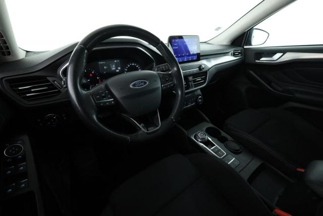 Ford Focus image 9