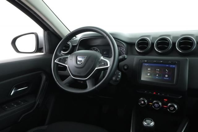 Dacia Duster image 9