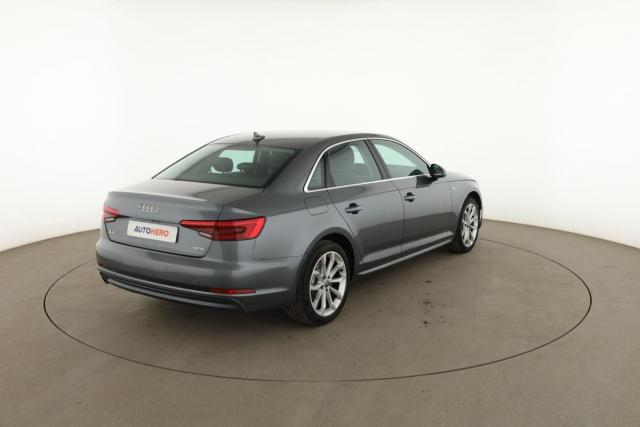 Audi A4 image 4