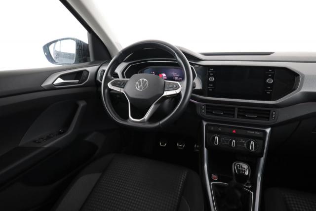 Volkswagen T-Cross image 9