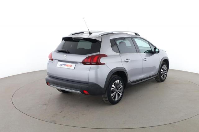 Peugeot 2008 image 4