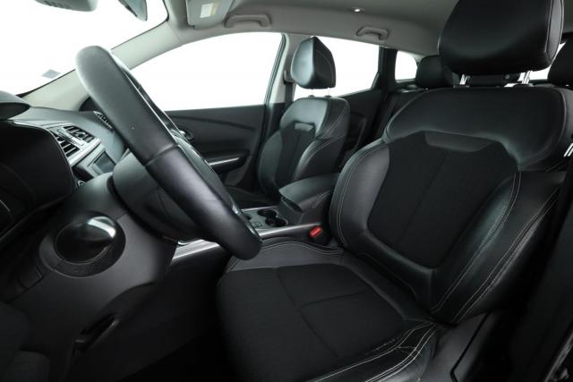 Renault Kadjar image 1