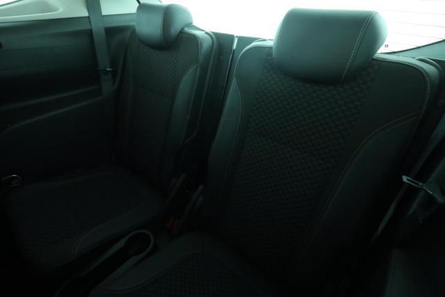 Opel Zafira image 1