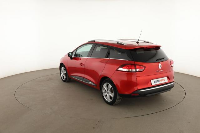 Renault Clio Estate image 8