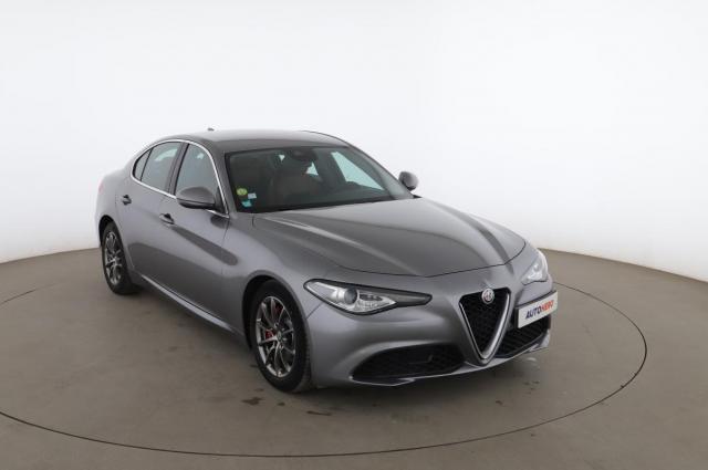Alfa Romeo Giulia image 1
