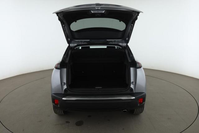 Peugeot 2008 image 6