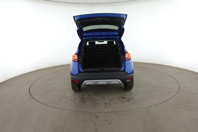 Renault Captur image 2