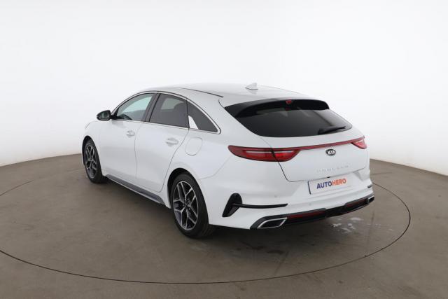 Kia Proceed image 2