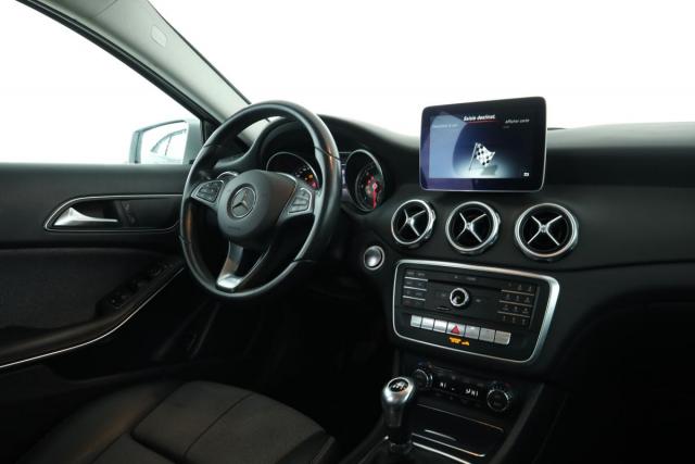 Mercedes Benz Gla image 5