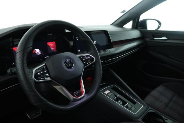 Volkswagen Golf image 3