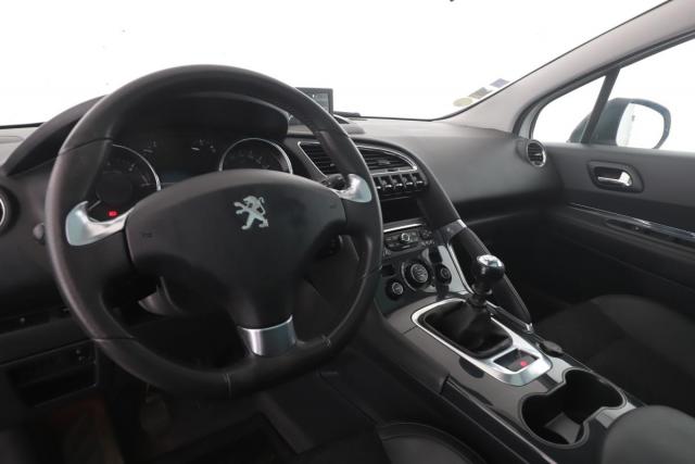 Peugeot 3008 image 4