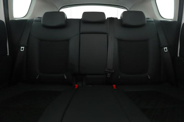 Peugeot 3008 image 3