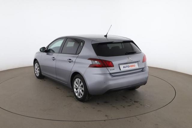 Peugeot 308 image 7