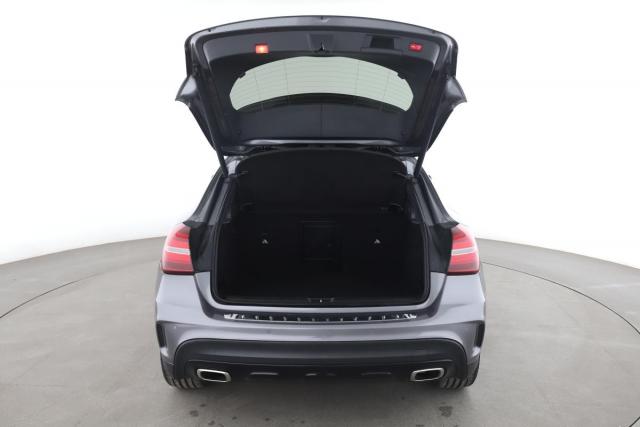 Mercedes Benz Gla image 9