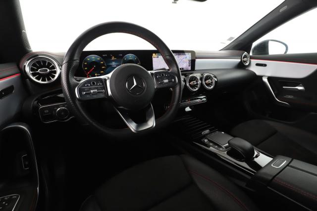 Mercedes Benz Cla Shooting Brake image 7