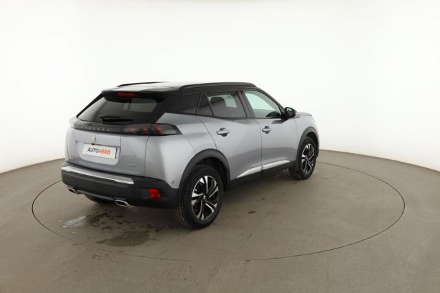 Peugeot 2008 image 3