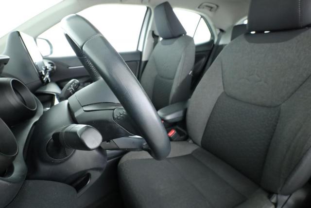Toyota Yaris Cross image 9