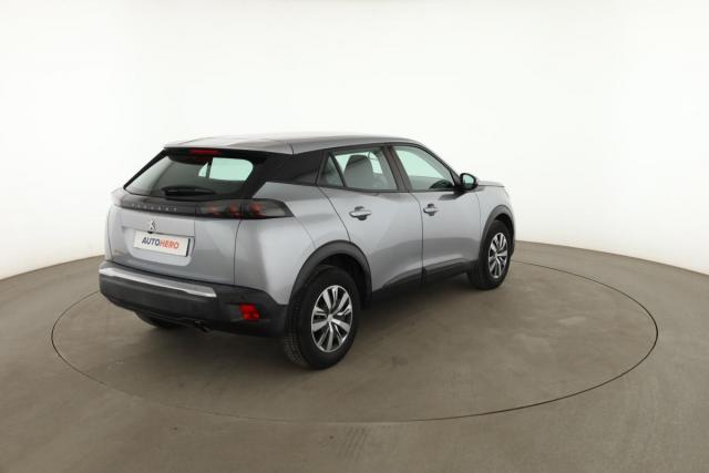Peugeot 2008 image 2