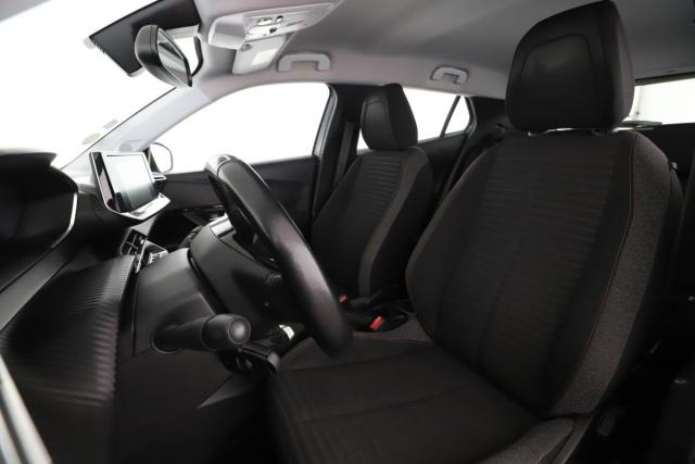 Peugeot 2008 image 4