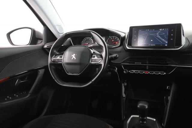 Peugeot 2008 image 6
