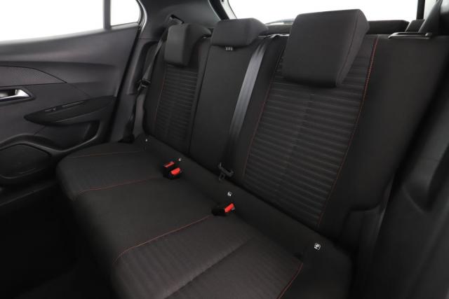 Peugeot 2008 image 5