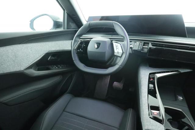 Peugeot 3008 image 3