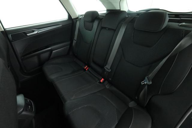 Ford Mondeo image 4