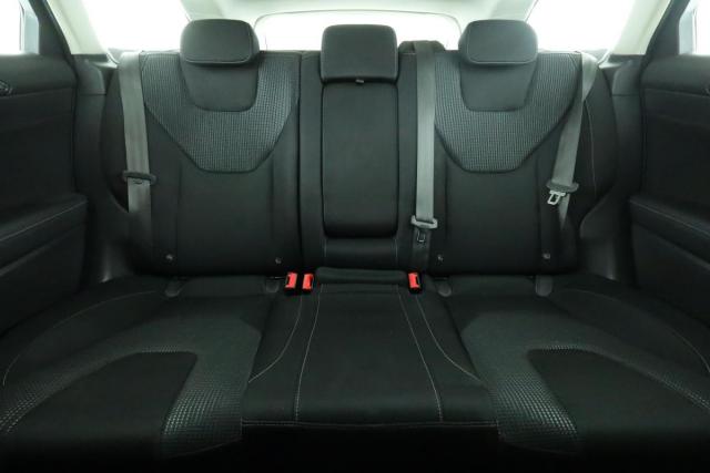 Ford Mondeo image 3